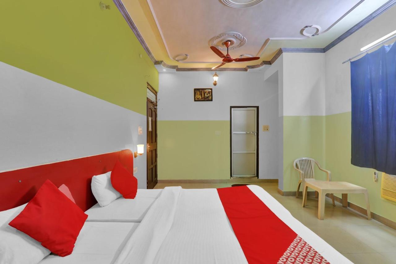 Oyo 82407 K Shree Guest House Varanasi Esterno foto