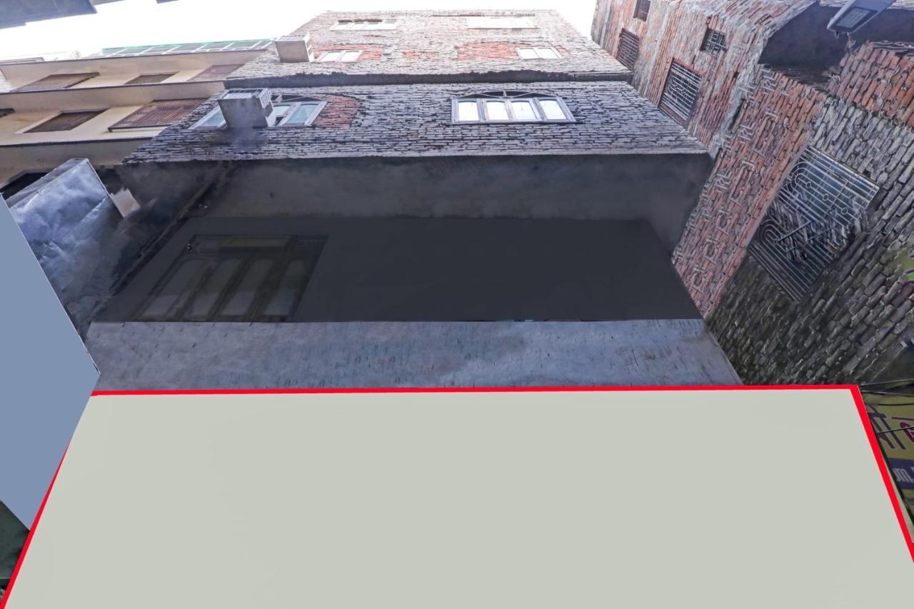 Oyo 82407 K Shree Guest House Varanasi Esterno foto